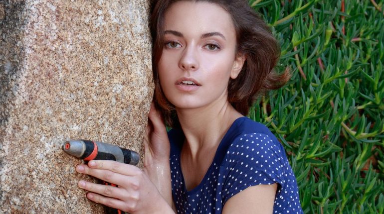 Isla Rivers’ 7-Day Clean Eating Reset for Busy Moms