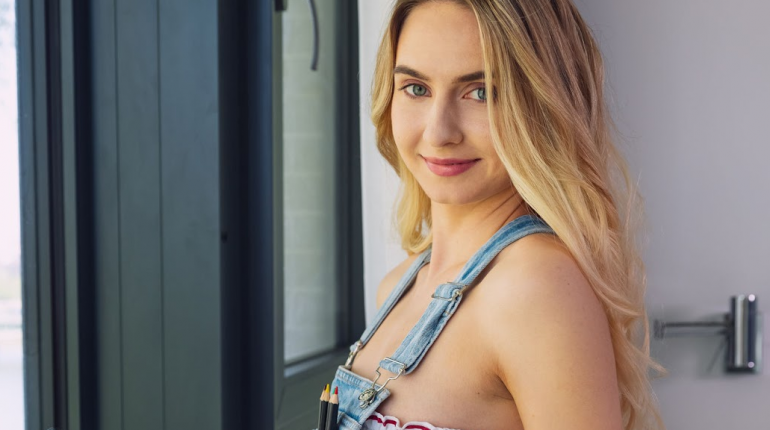 Entrepreneur Olivia Brown Shares How She Built Income from Home Step by Step