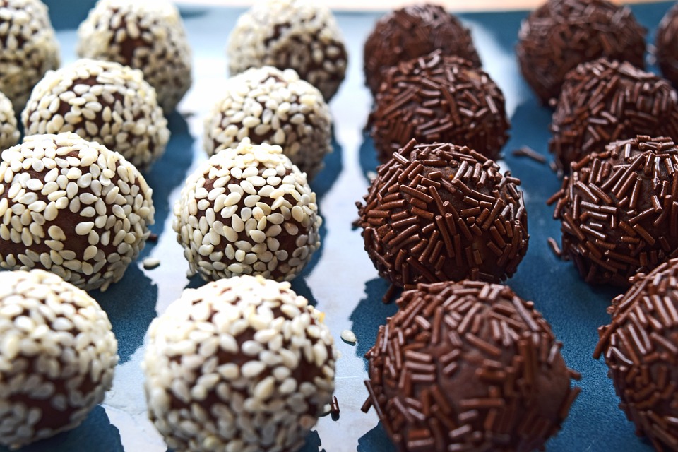 Recipes that use 200 grams as an ingredient measurement