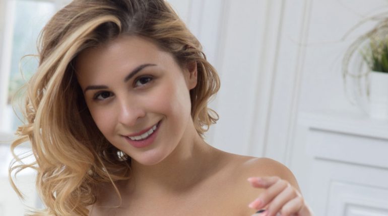 Abigail Turner Shares Her Experience, Gives Advice on Therapy for Anxiety and Emotional Healing Abigail Turner Shares Her Experience, Gives Advice on Therapy for Anxiety and Emotional Healing