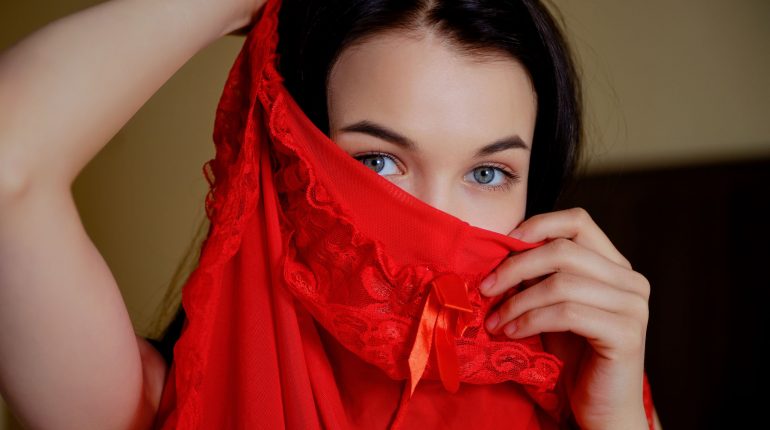 Penelope Carter shares her experience, gives advice on sleep-friendly diets for relaxation