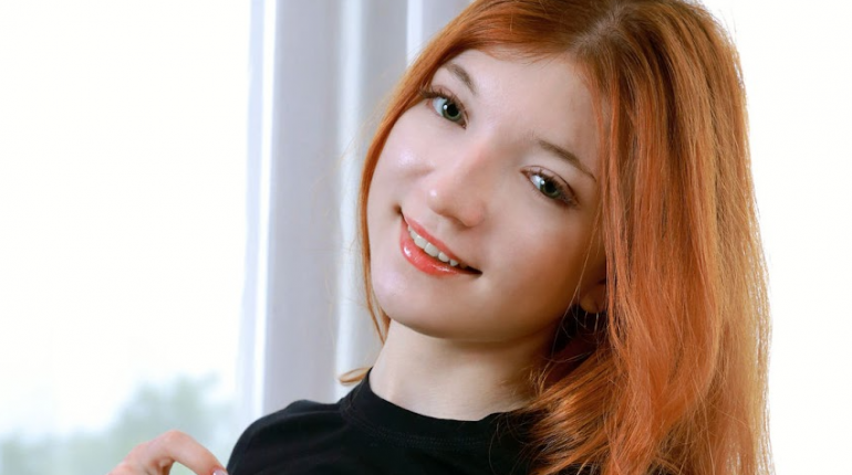 Kara Simmons Reveals Her Simple Daily Wellness Routine for Fat Loss