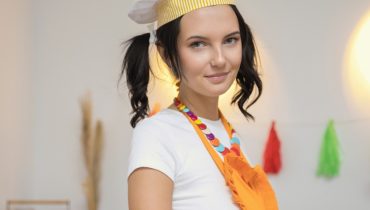 Loan Specialist Ava Martinez Explains How to Avoid High Interest Loan Traps